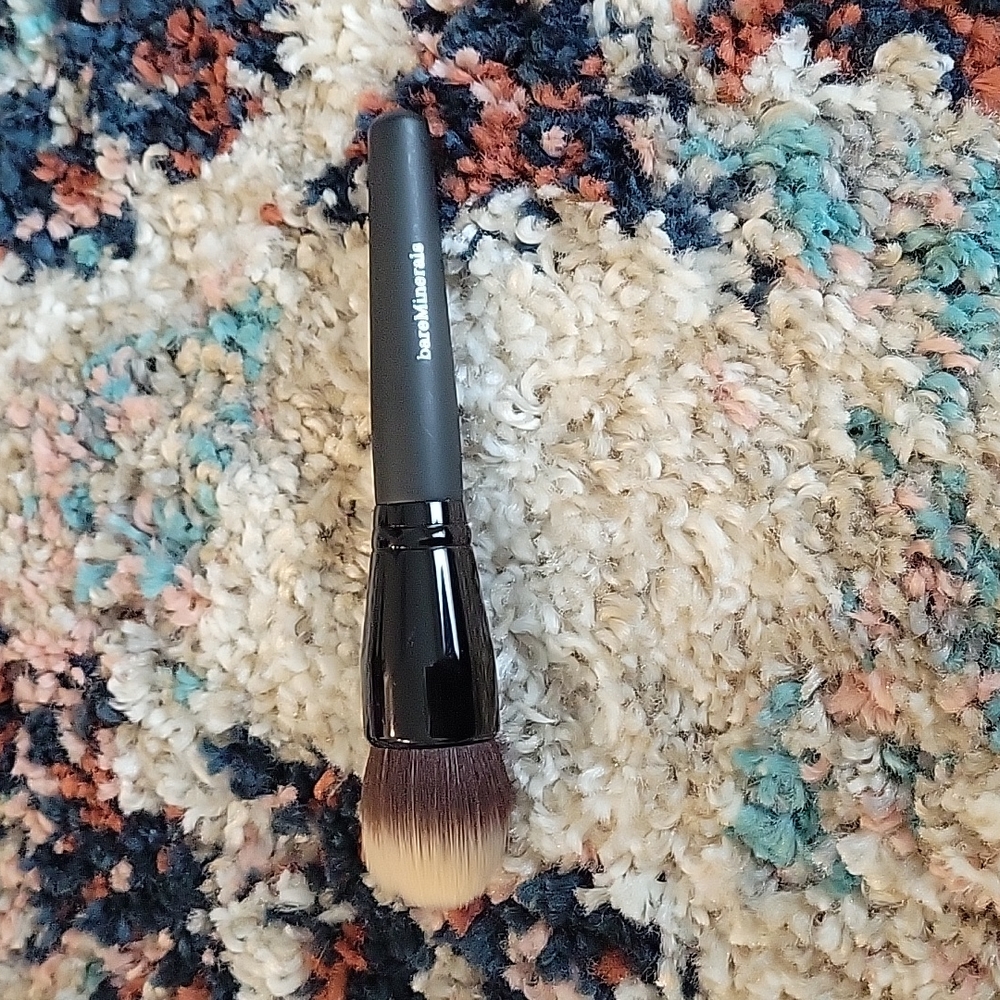 Bareminerals anything face brush